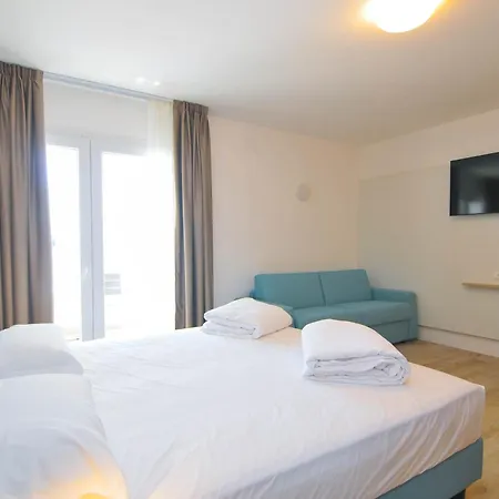 Marina Junior 4 Stelle S Hotel 3*
